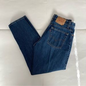 Vintage 90s high waisted tapered Levi 550s denim jeans
